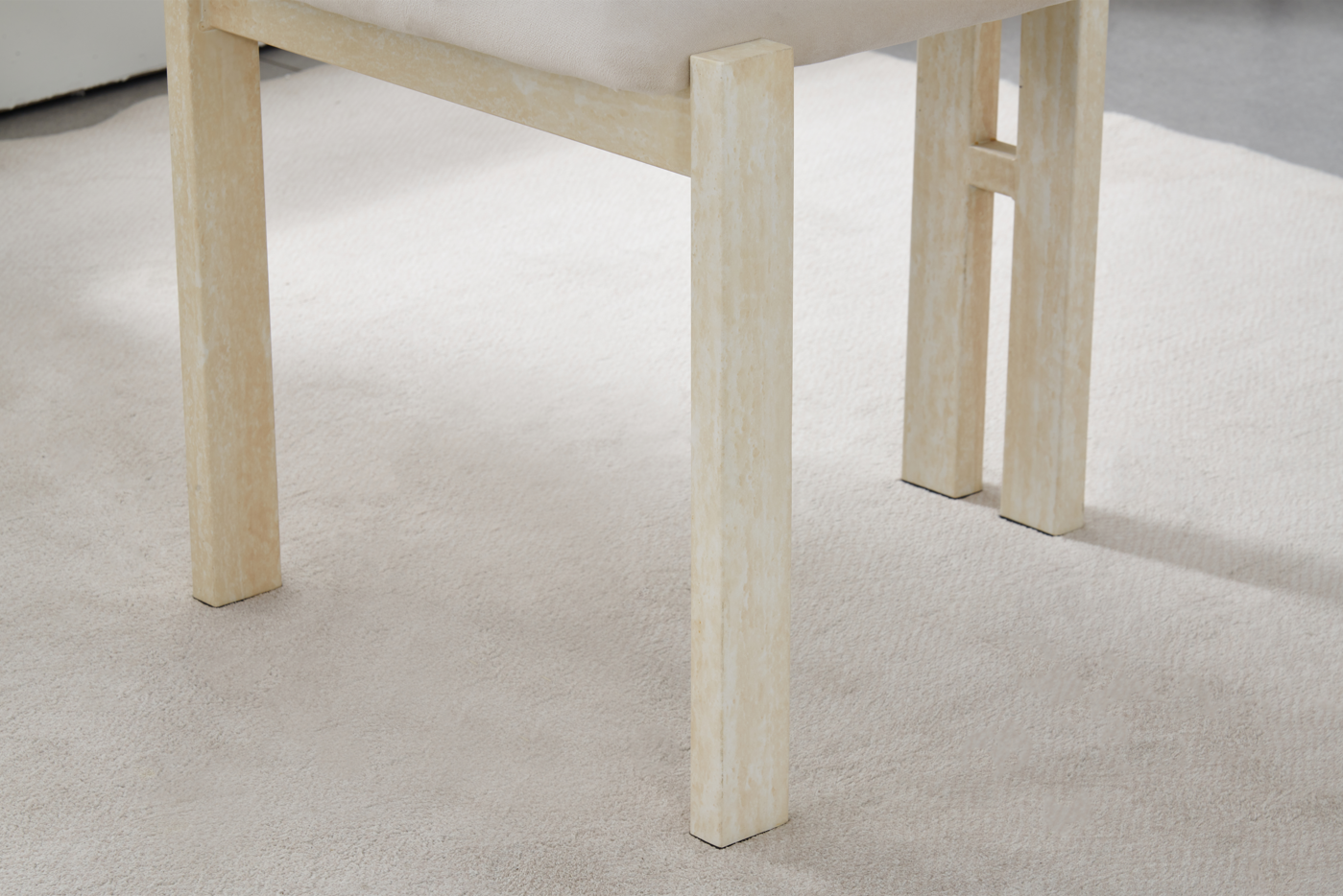 Chaise Paulina pied couleur travertin