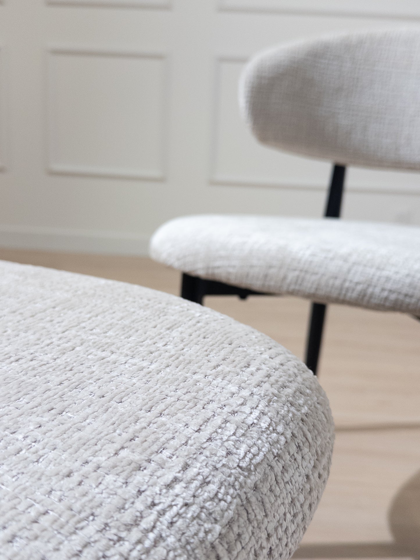 Chaise Boheme pied noir tissu marbella beige