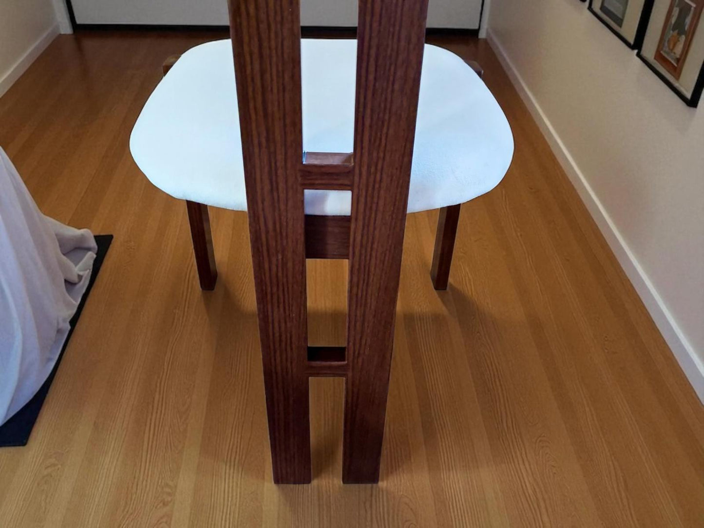 Chaise Paulina pied couleur bois