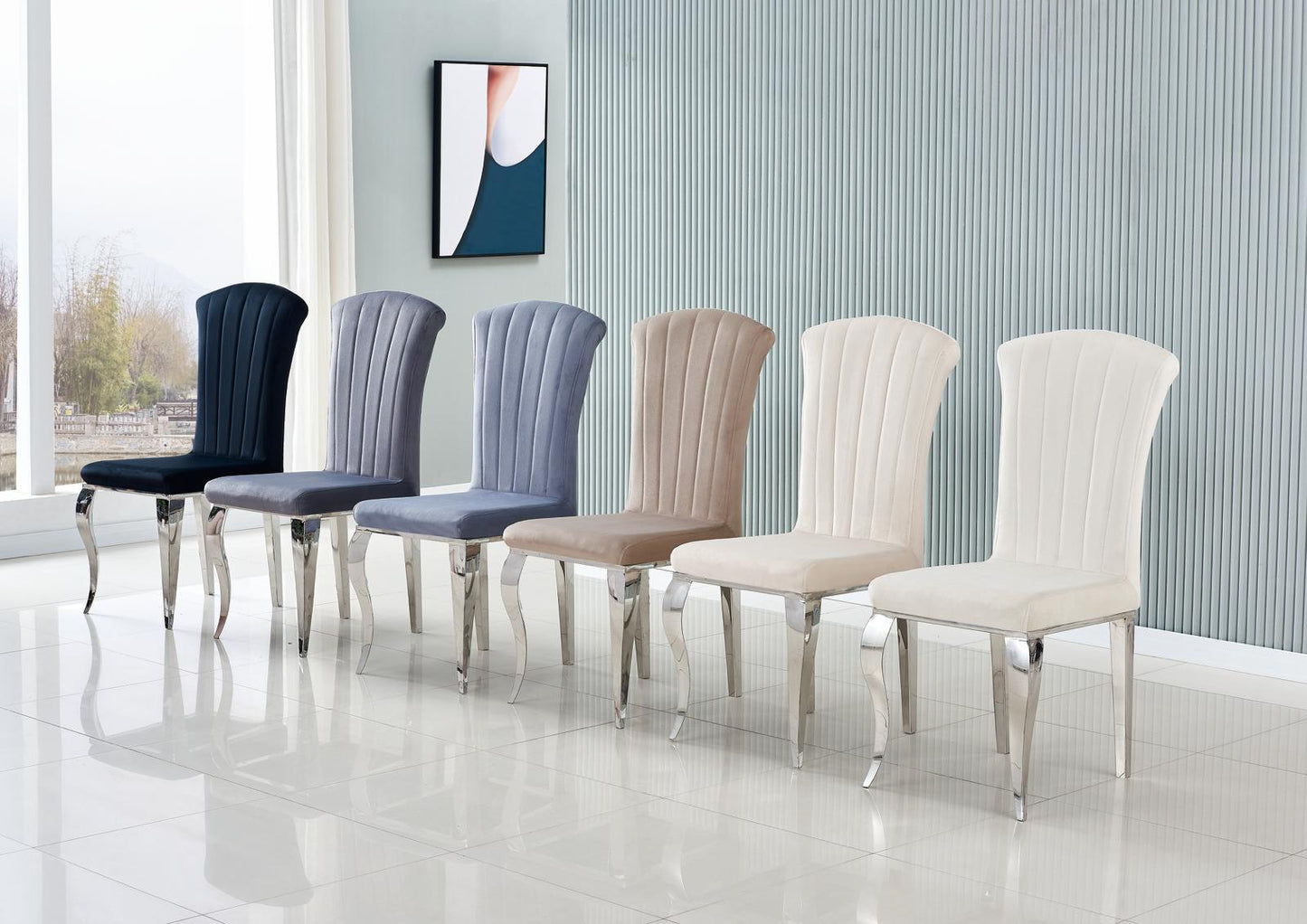 Chaise Louis pieds argenté