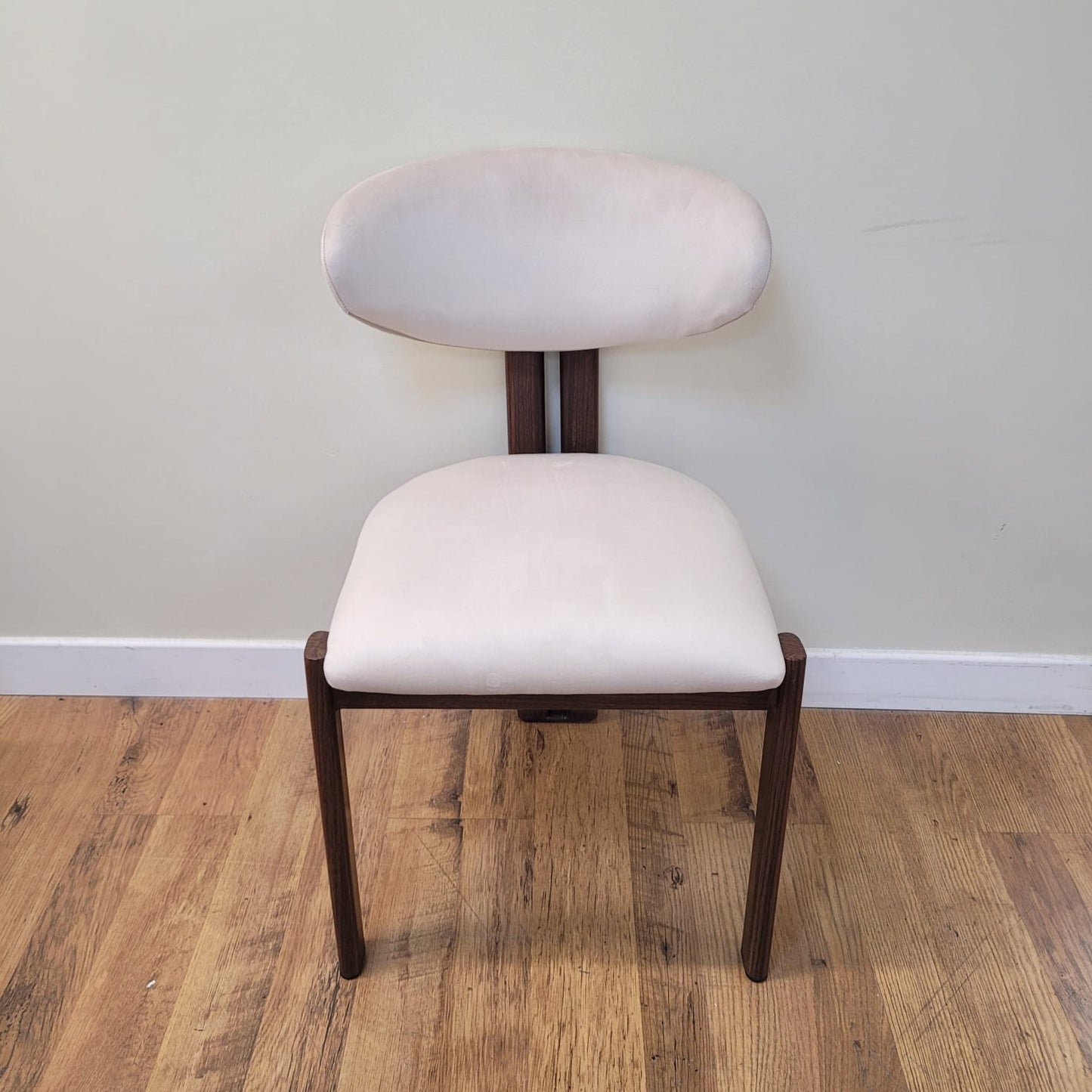 Chaise Paulina pied couleur bois
