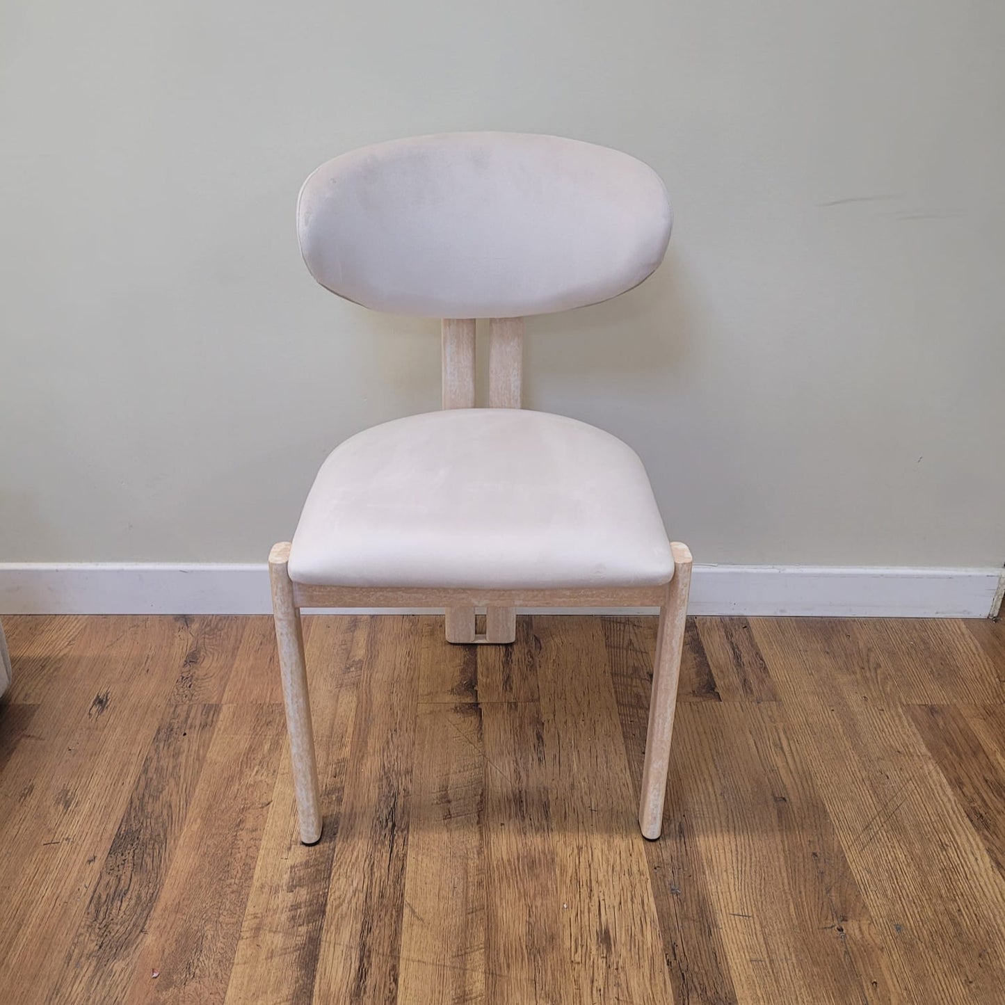 Chaise Paulina pied couleur travertin