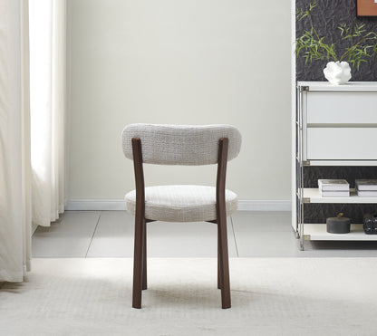 Chaise Naya pied noyer / tissu marbella beige